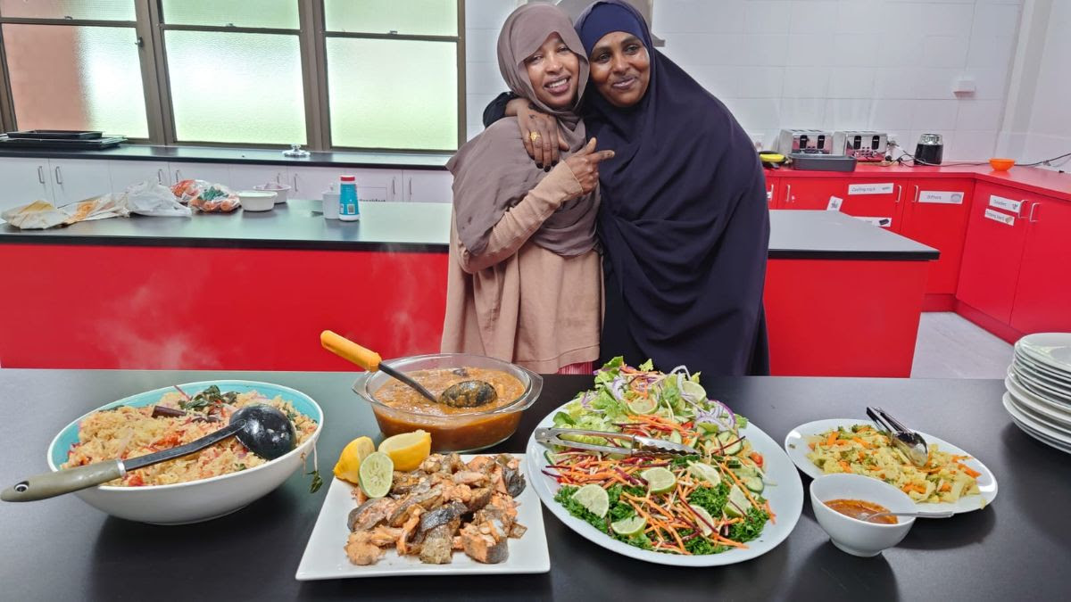 Read more about the article Language for Lunch